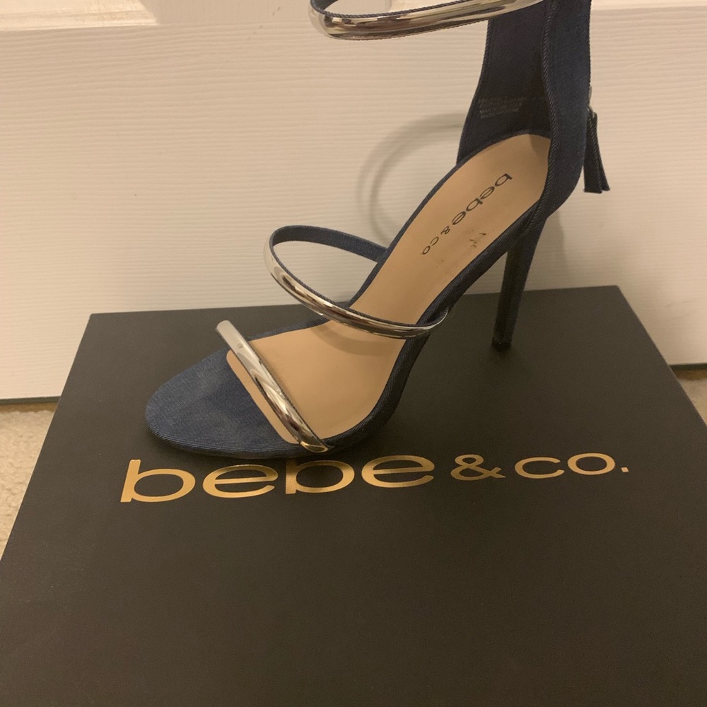 Bebe Sandals - Picture 2 of 3